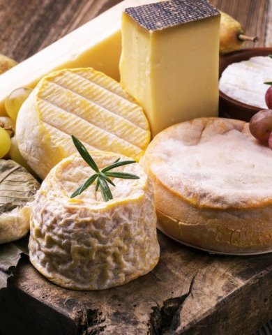 plateau-de-fromages-1200x795
						  